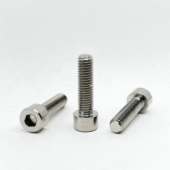 Titanový šroub M10x30 mm | Grade 5 | DIN 912 | inbus s válcovou hlavou