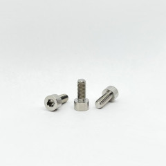 Titanový šroub M4x12 mm | Grade 2 | DIN 912 | inbus s válcovou hlavou